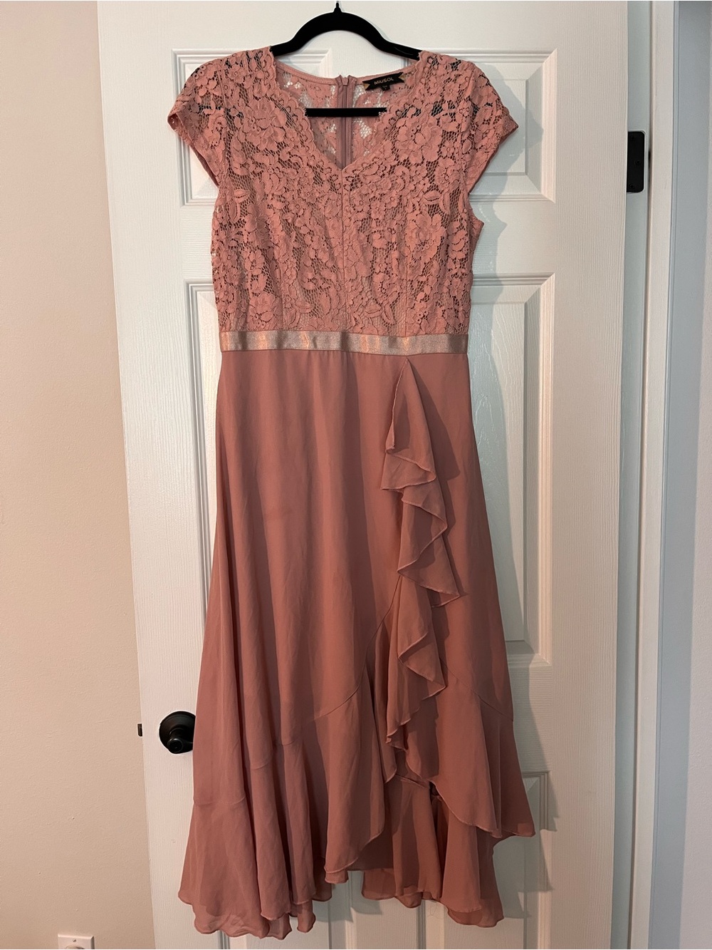 Miusol Dusty Rose Lace Bodice Midi Dress with Ruffle Front